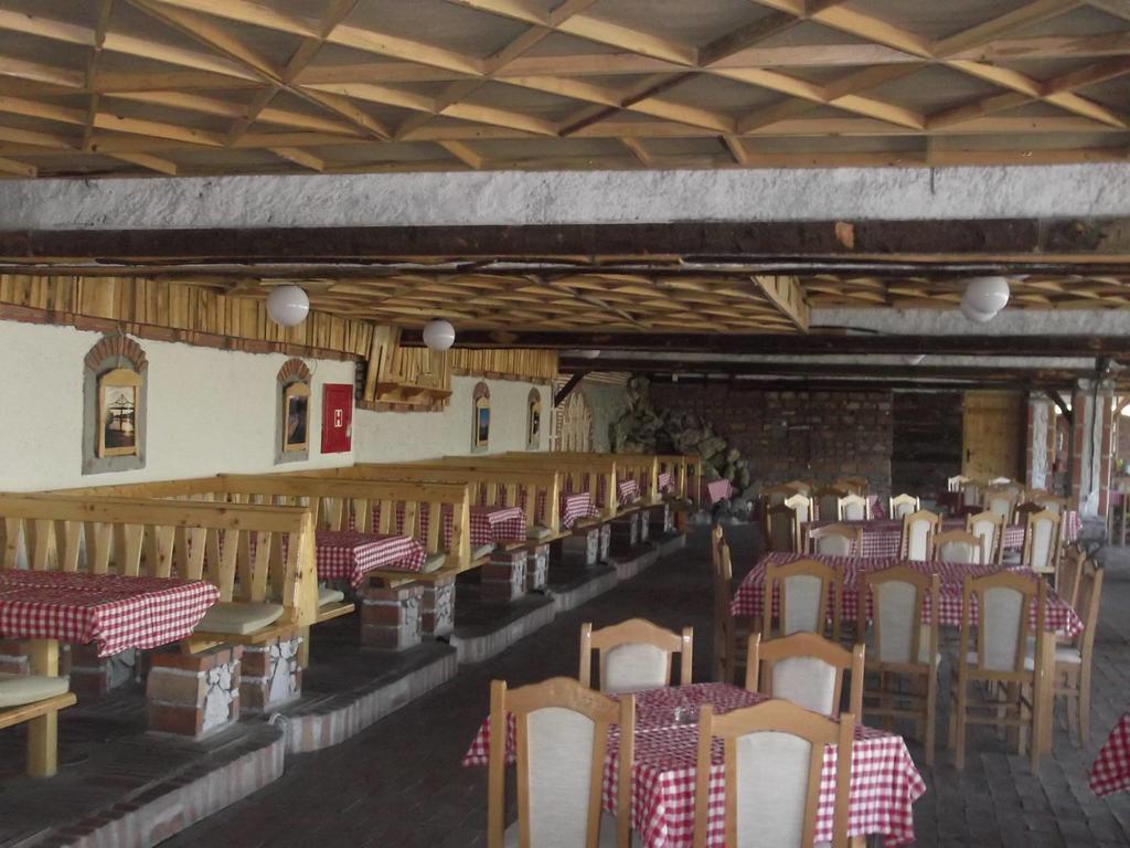 Alfa Hotel Koncarevo Exterior photo
